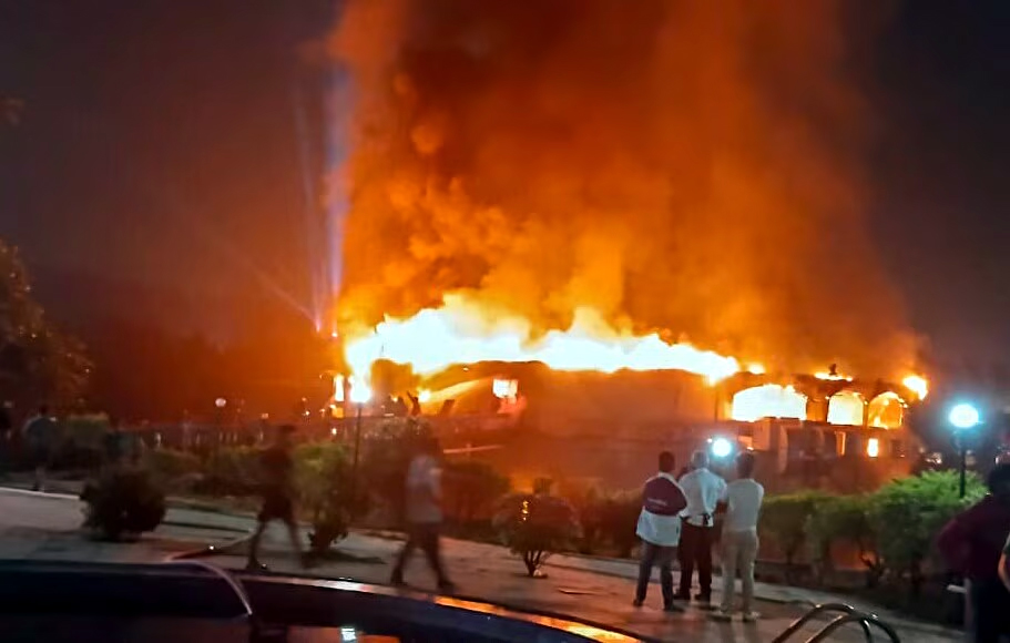 Heartbreaking Night in Goa: 25 Lives Lost as Arpora Nightclub Engulfed in Flames 1 001 5